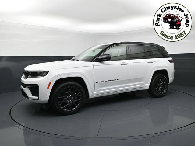 New 2026 Jeep Grand Cherokee Summit w/ Obsidian Package AWD/4WD image 2