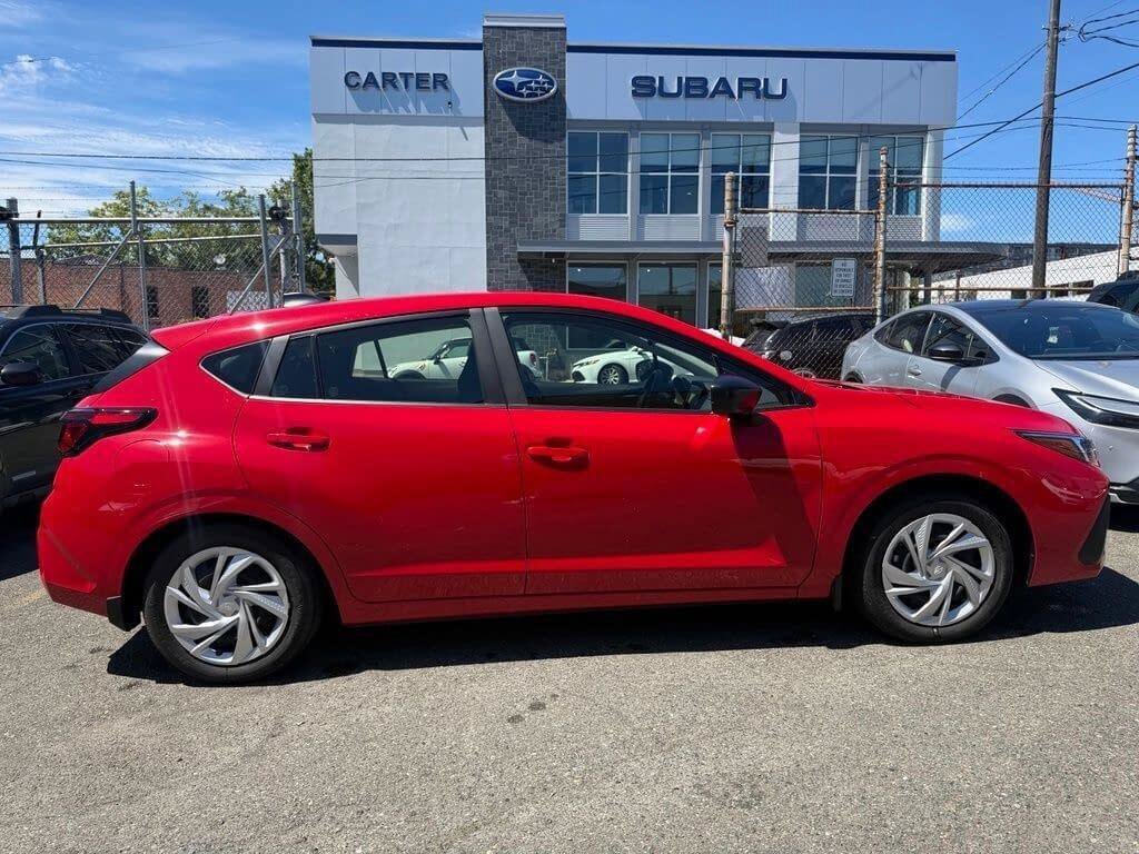 Certified 2025 Subaru Impreza 2.0i AWD/4WD image 9