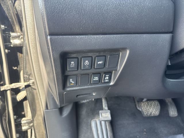 Used 2020 Nissan Pathfinder SL image 26