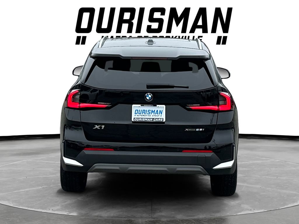 Used 2023 BMW X1 xDrive28i image 5