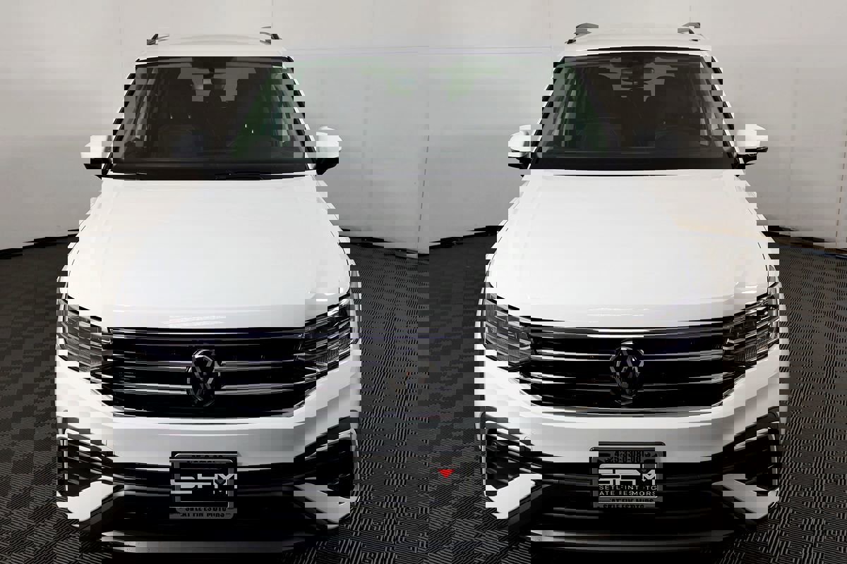 Used 2023 Volkswagen Tiguan S image 4