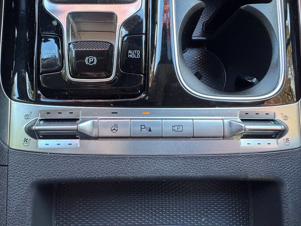Used 2024 Kia Carnival SX Prestige FWD image 20