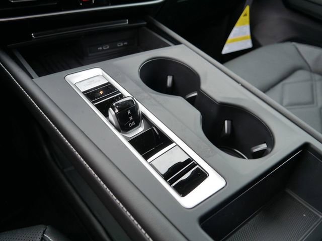 New 2026 Volkswagen Atlas SE image 11