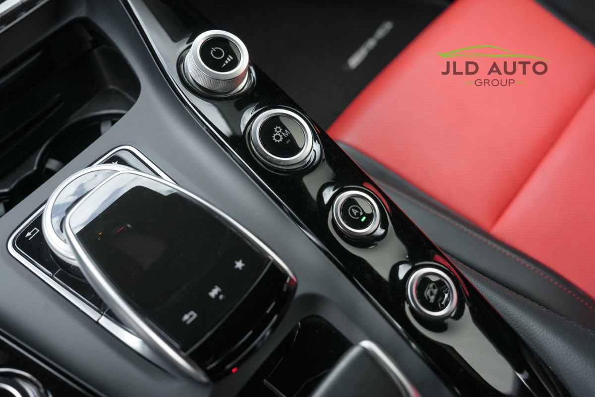 Used 2019 Mercedes-Benz AMG GT Roadster image 30