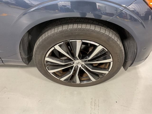 Used 2023 Volvo XC60 B5 Plus w/ Climate Package image 16