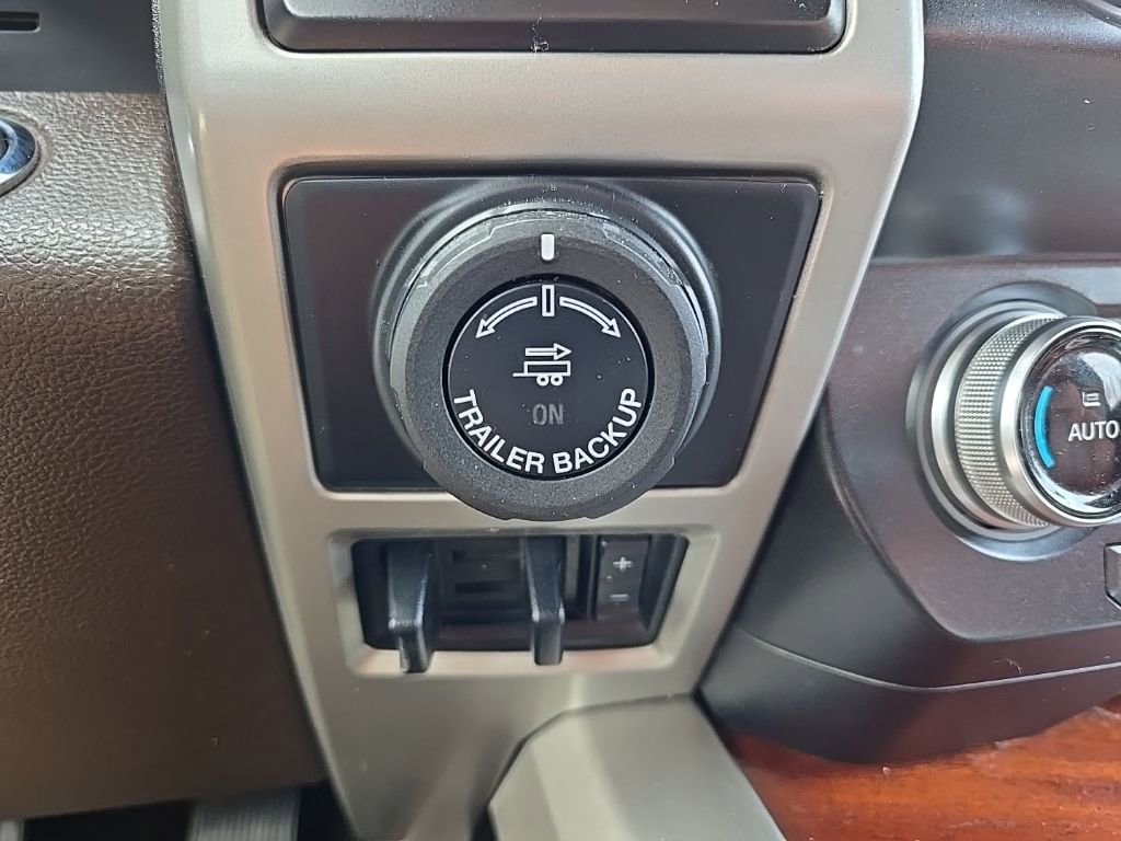 Used 2019 Ford F150 King Ranch w/ Equipment Group 601A Luxury image 31