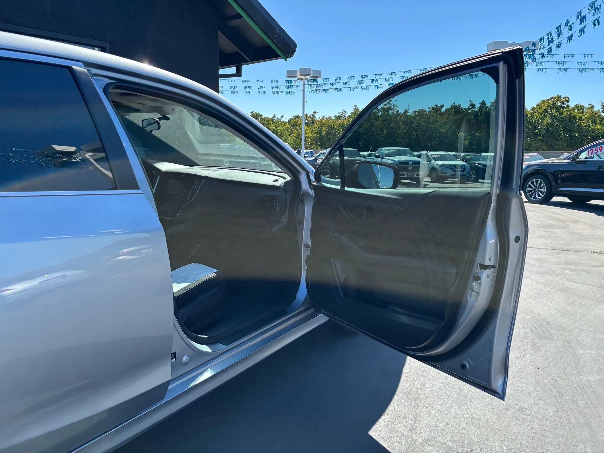 Used 2022 Subaru Legacy image 14