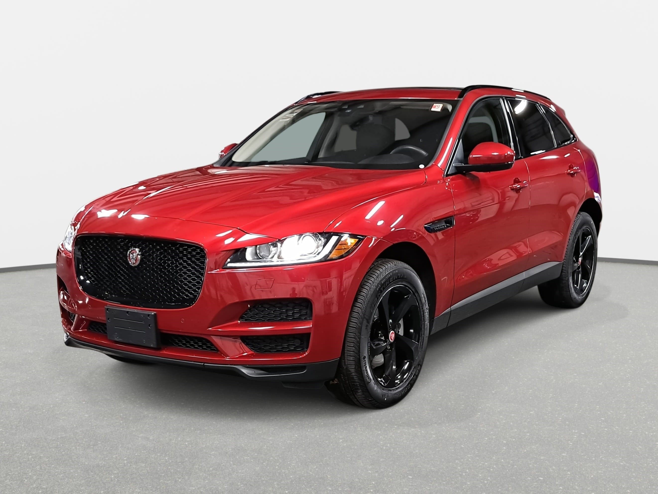 Used 2018 Jaguar F-PACE Prestige image 1