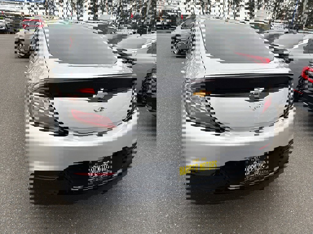Used 2018 Chevrolet Volt LT w/ Comfort Package image 3