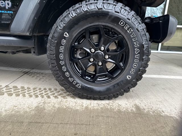 Used 2023 Jeep Wrangler Willys 4xe image 32