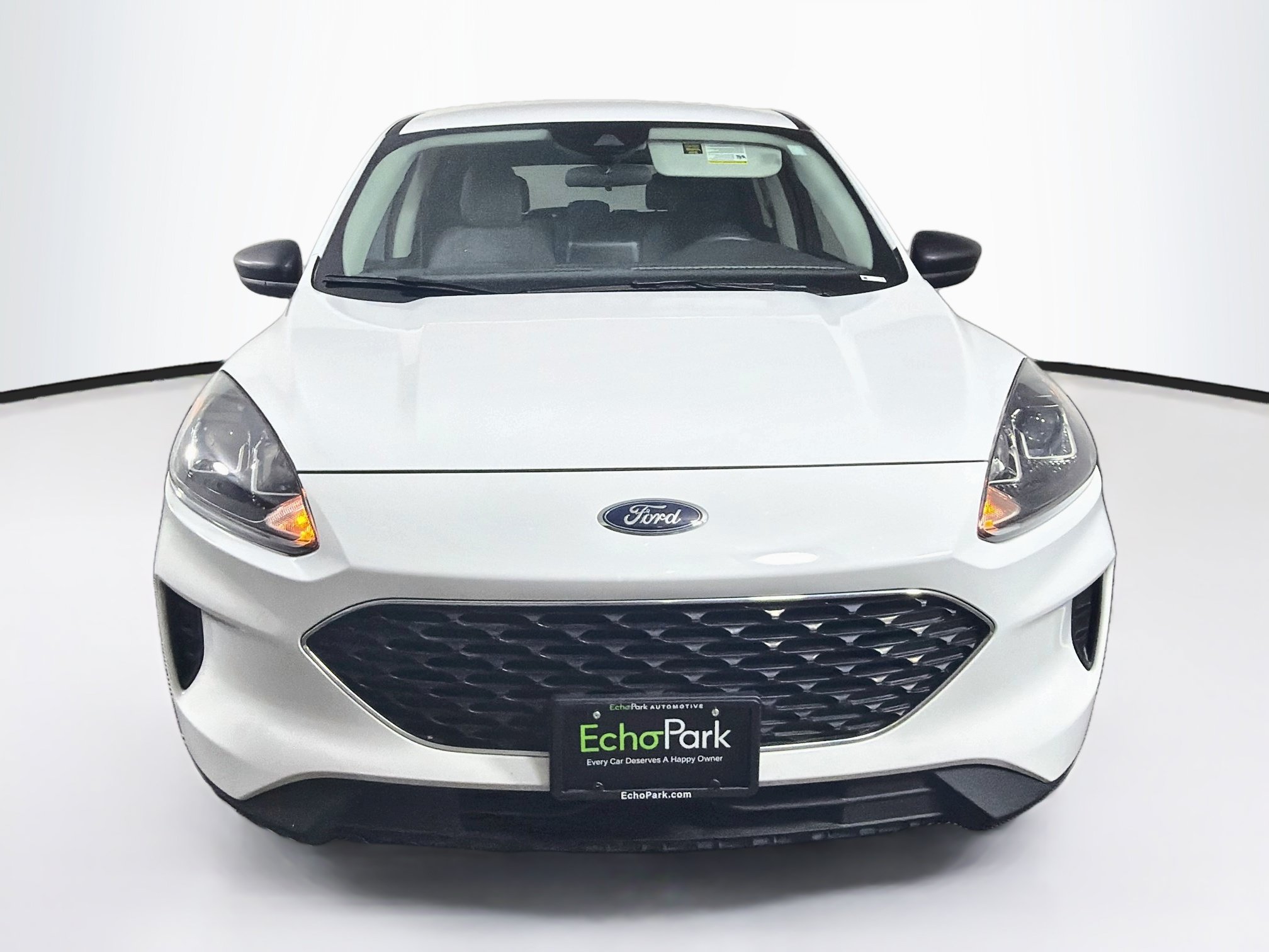 Used 2022 Ford Escape SE FWD image 2