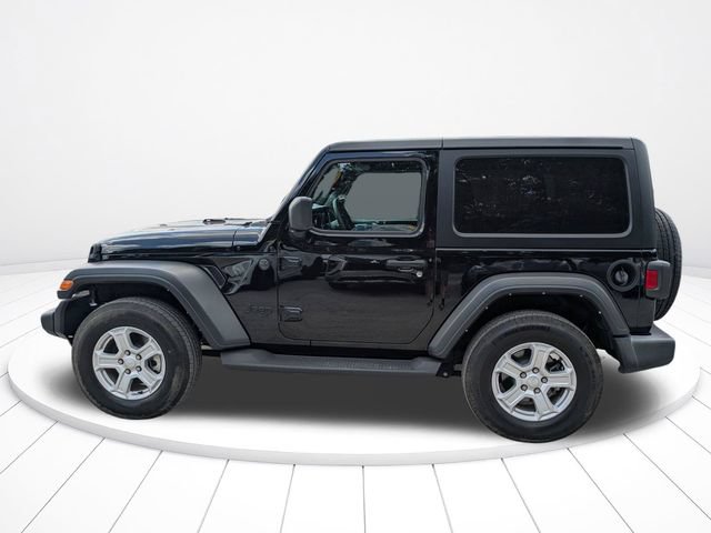 Used 2022 Jeep Wrangler Sport AWD/4WD image 7