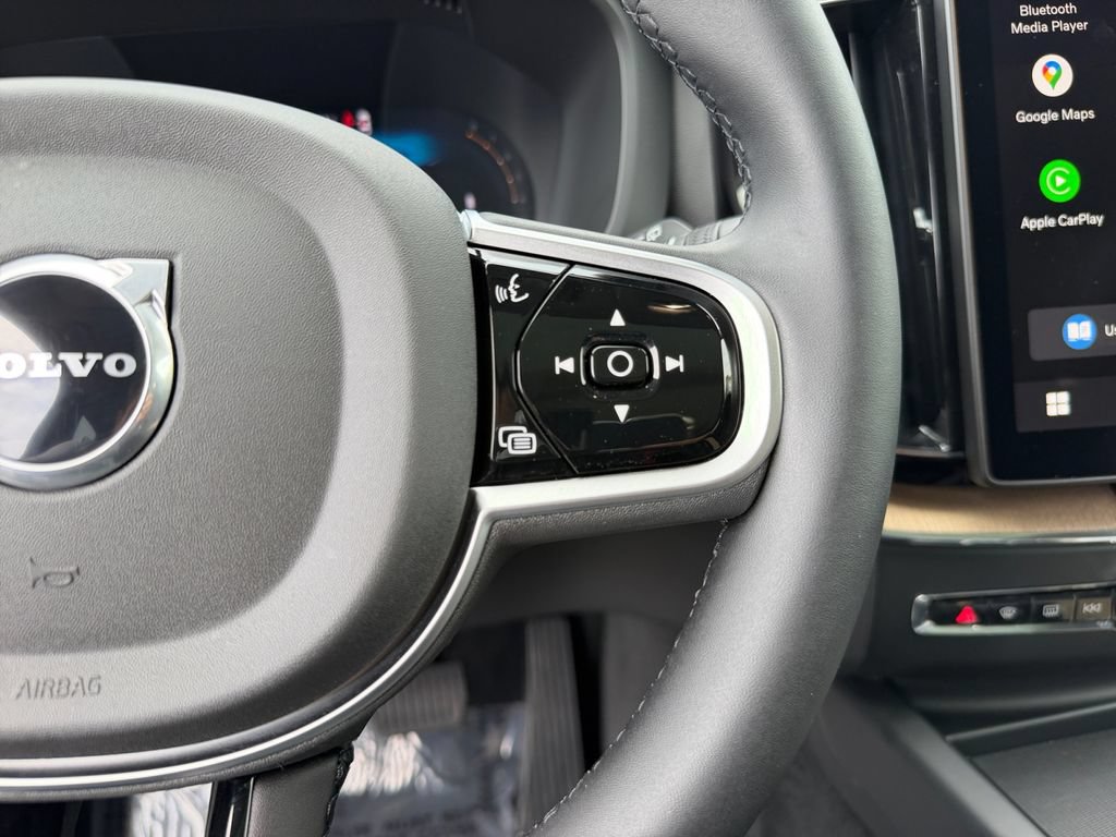 Certified 2026 Volvo XC60 B5 Plus w/ Protection Package Premier AWD/4WD image 19