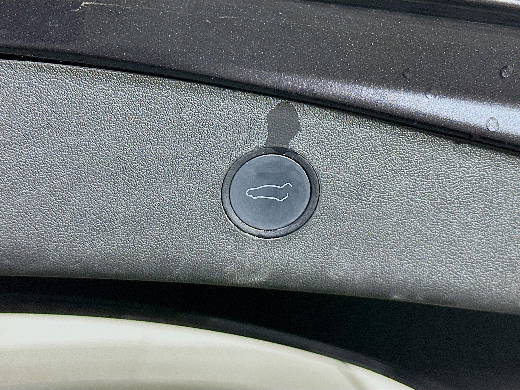 Used 2021 Tesla Model 3 Standard Range Plus image 30