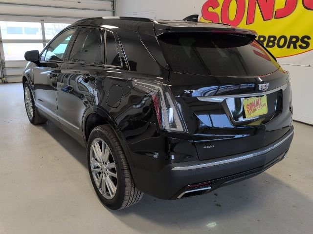 Certified 2023 Cadillac XT5 Sportv w/ Technology Package image 3