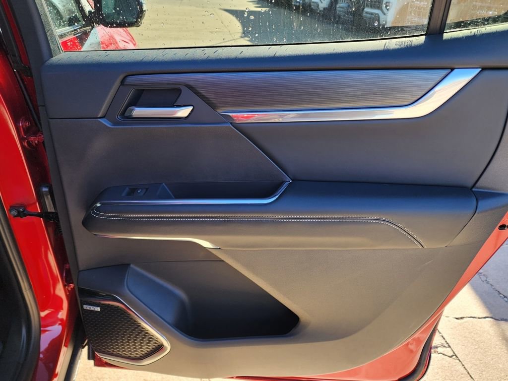 New 2026 GMC Acadia Elevation w/ Black Edition FWD image 42