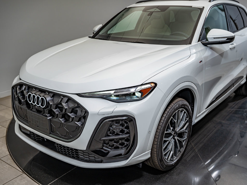 New 2026 Audi Q5 Premium AWD/4WD image 13