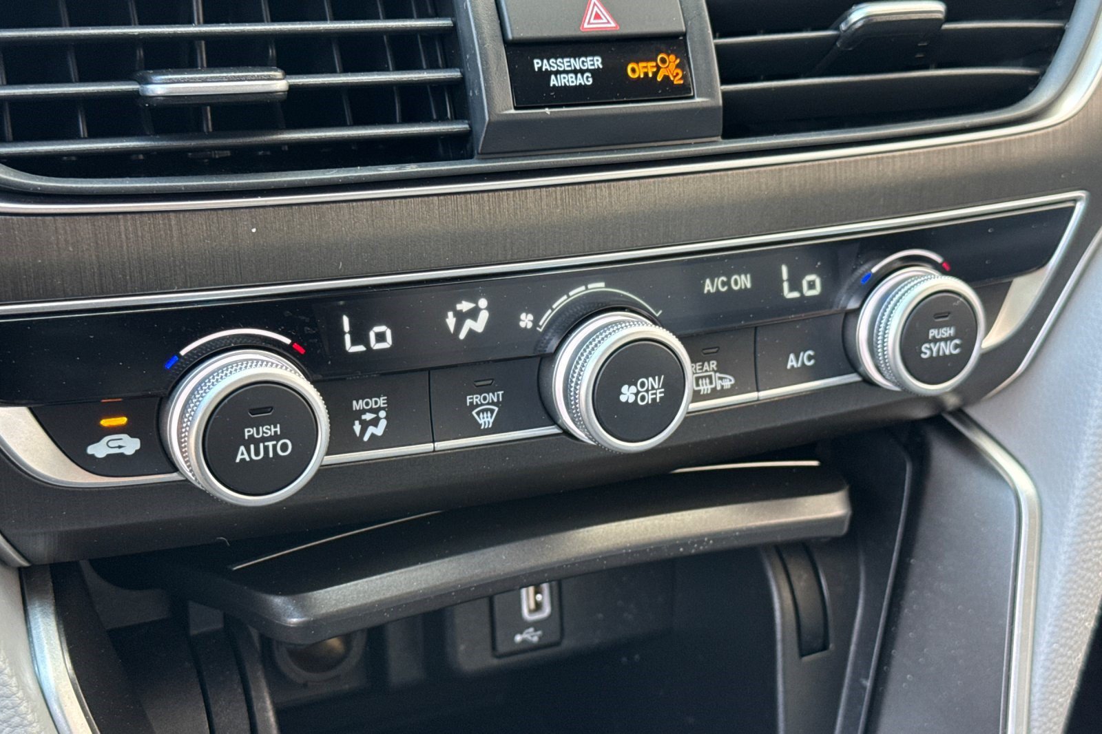 Used 2018 Honda Accord Hybrid image 18