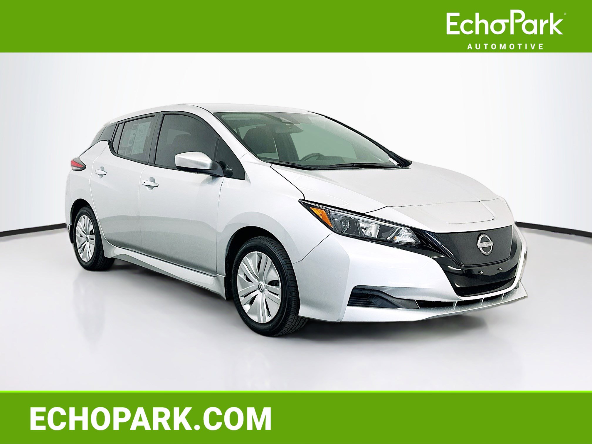 Used 2024 Nissan Leaf S FWD image 1
