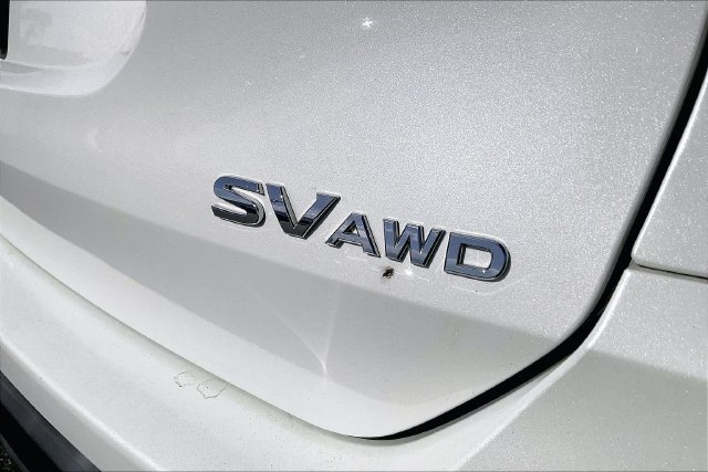 Used 2017 Nissan Rogue SV AWD/4WD image 7