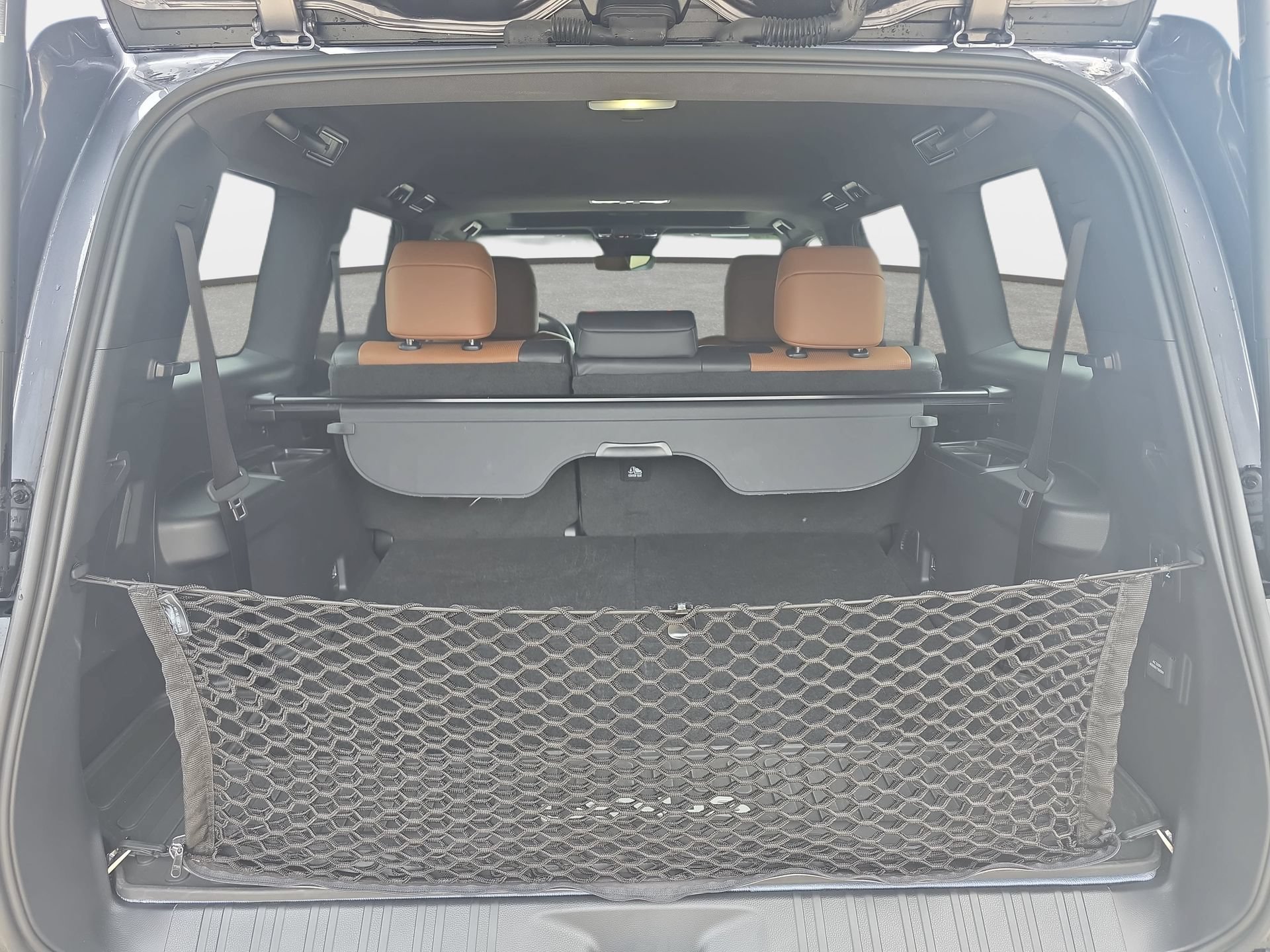 Used 2024 Lexus GX 550 w/ Accessory Package (Z1) AWD/4WD image 12