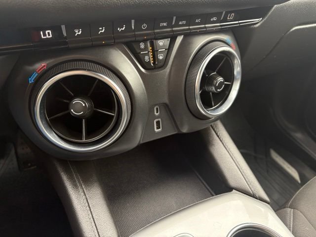 Used 2021 Chevrolet Blazer LT w/ LPO, Floor Liner Package FWD image 30