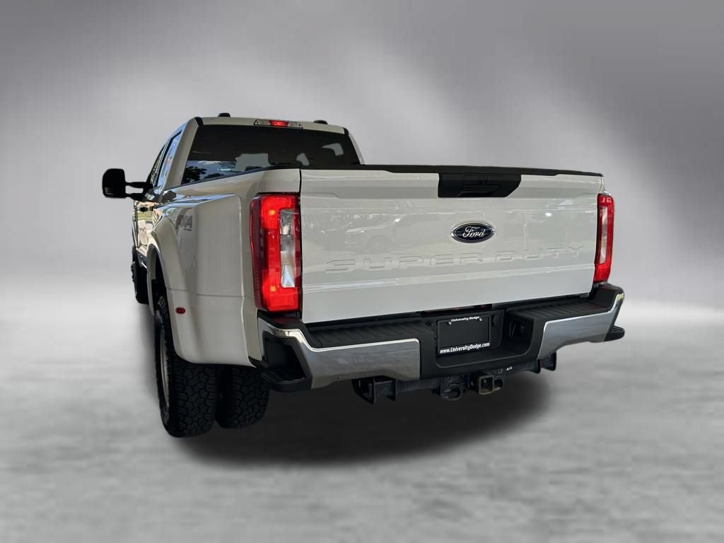 Used 2024 Ford F350 XLT w/ FX4 Off-Road Package AWD/4WD image 4