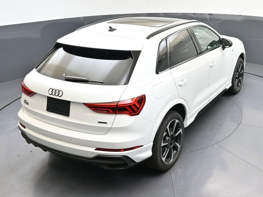 Used 2025 Audi Q3 2.0T Premium Plus w/ Premium Plus Package image 49