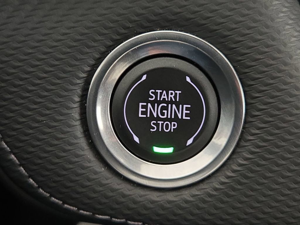 Used 2025 Chevrolet Equinox LT image 22