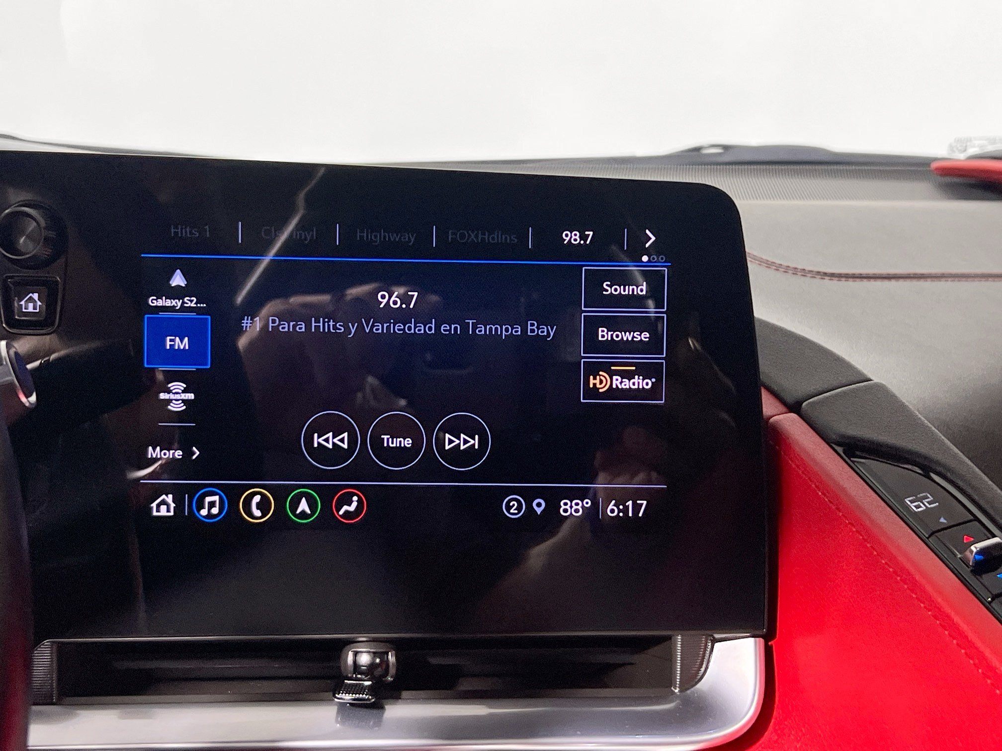 Used 2021 Chevrolet Corvette Stingray Preferred Conv w/ Battery Protection Package RWD image 28