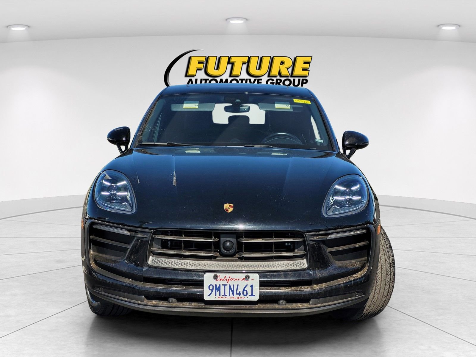 Used 2024 Porsche Macan image 4