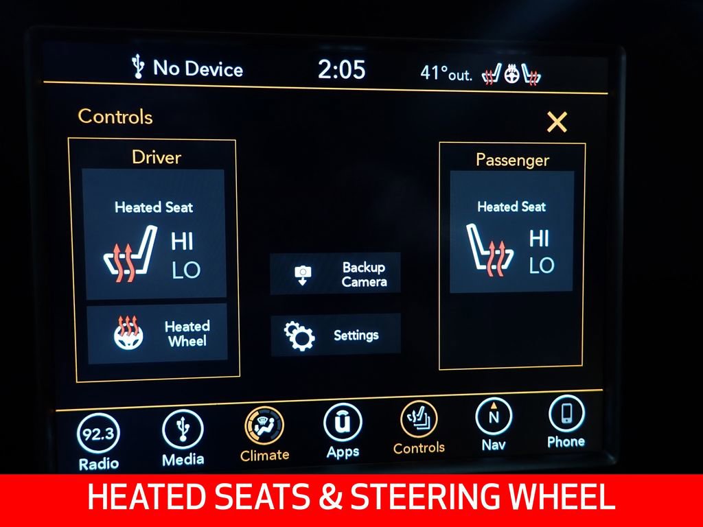 Used 2018 Jeep Grand Cherokee Altitude image 3