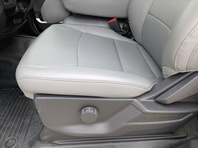 New 2024 Ford F550 2WD Regular Cab Super Duty image 4