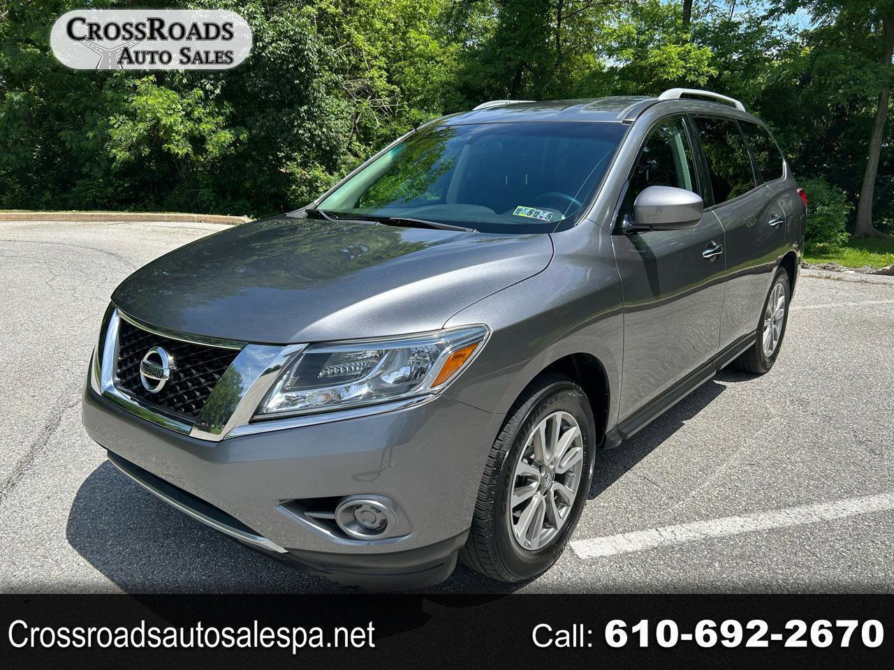 Used 2015 Nissan Pathfinder S AWD/4WD image 1