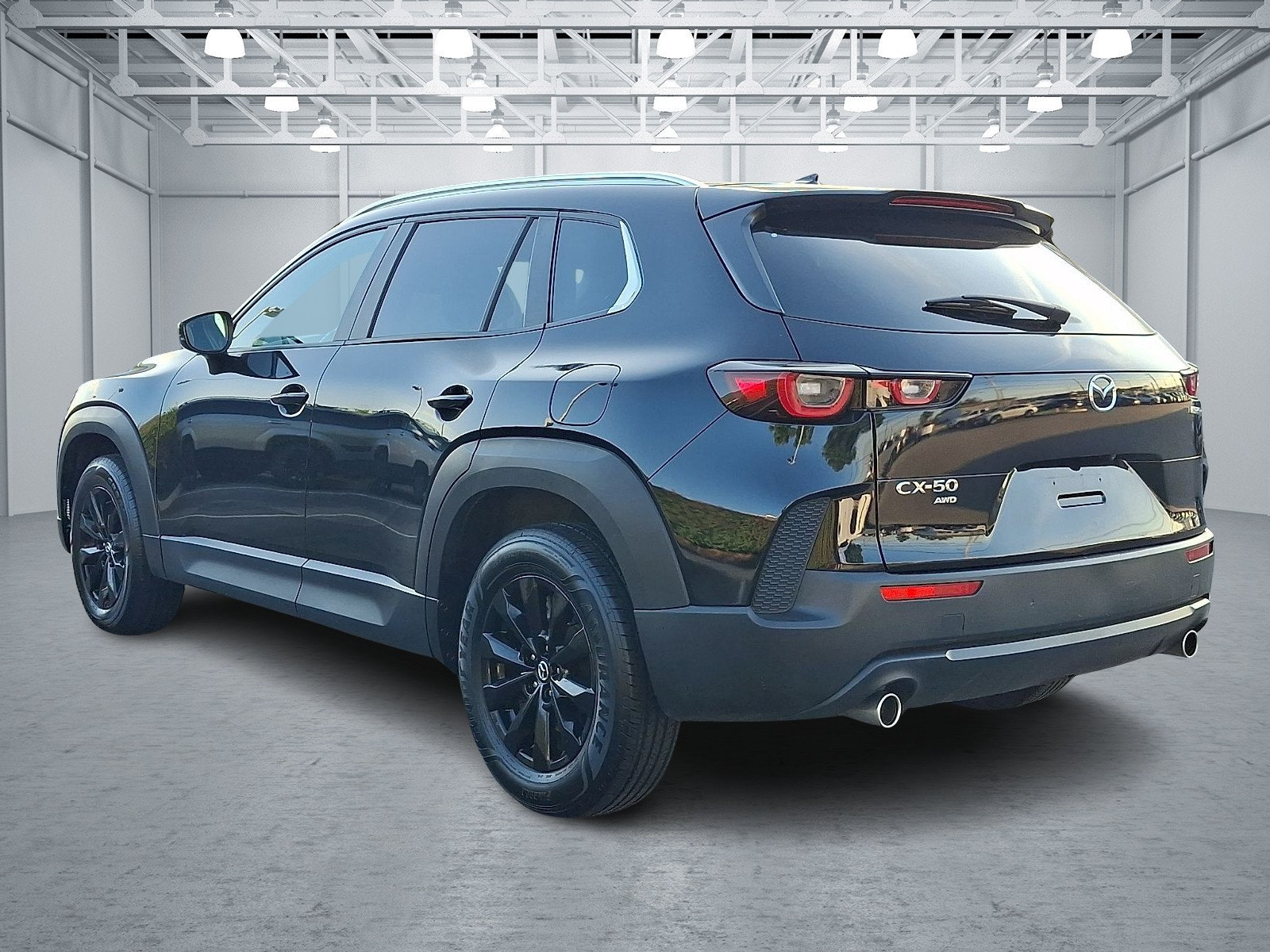 Used 2025 MAZDA CX-50 AWD 2.5 S w/ Premium Package image 4