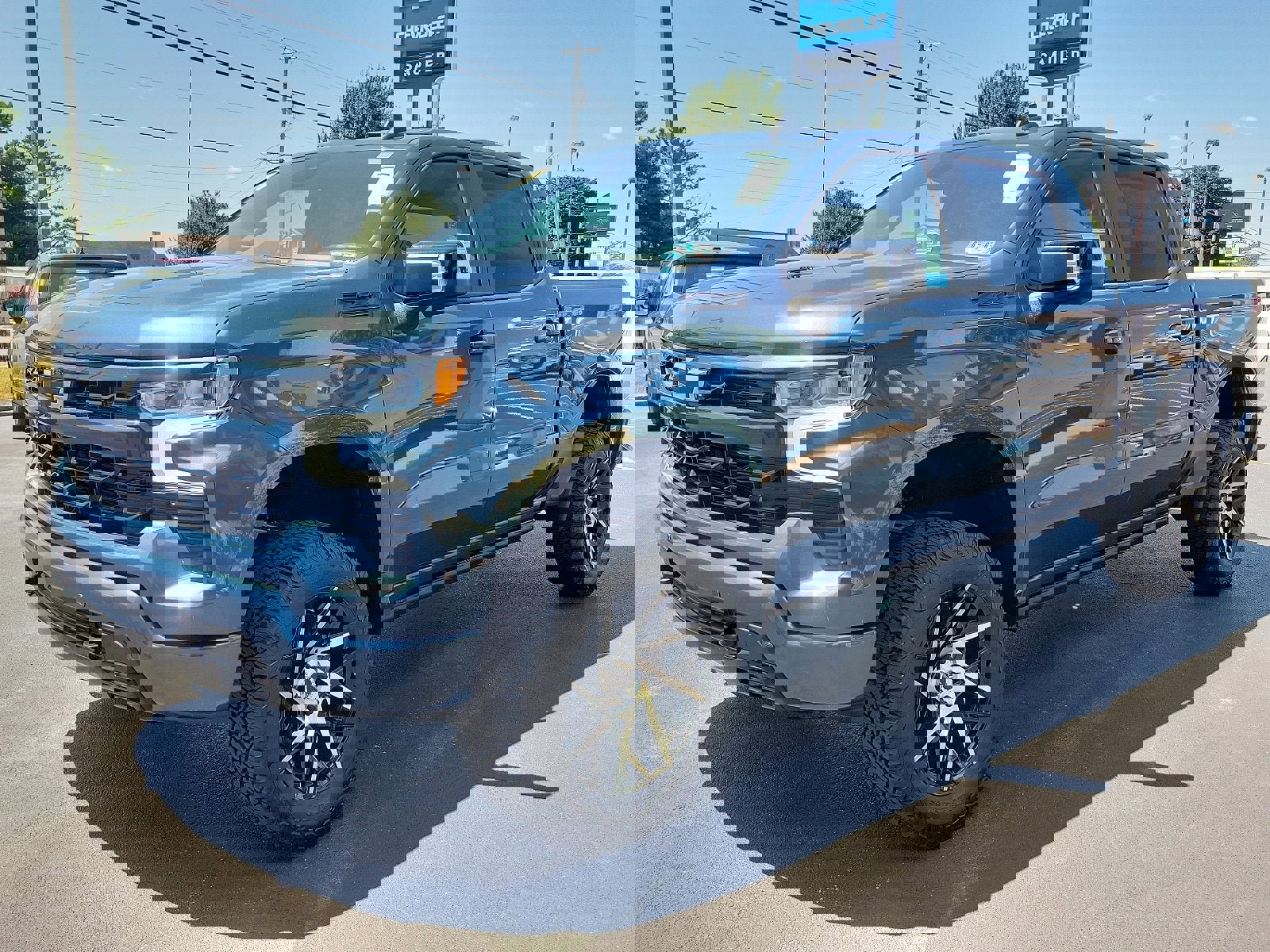 New 2024 Chevrolet Silverado 1500 RST w/ Convenience Package II image 2