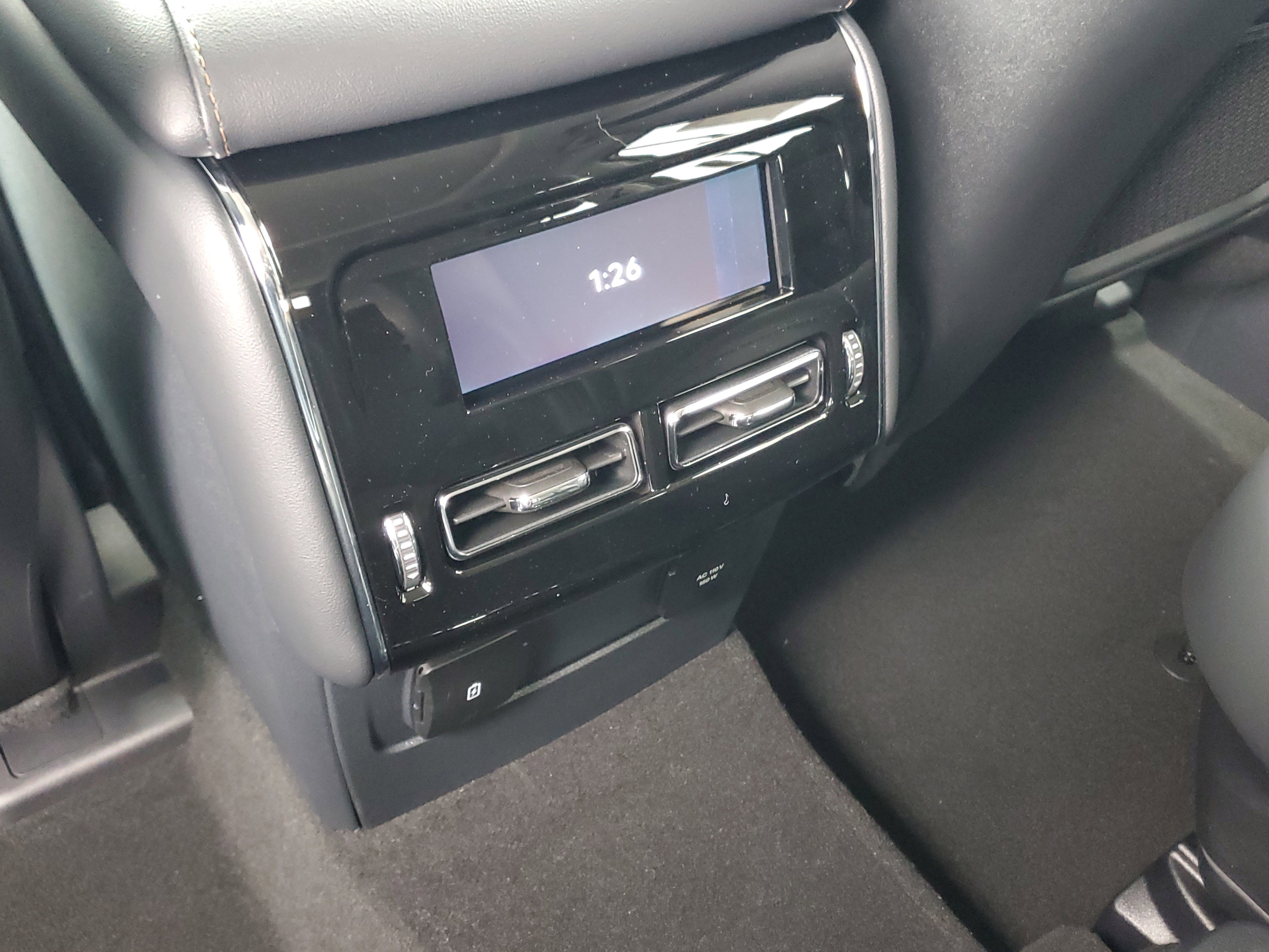 New 2026 Lincoln Aviator AWD image 25