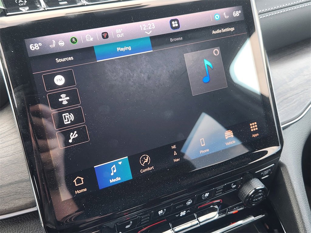 New 2025 Jeep Grand Cherokee Overland w/ Trailer Tow Package image 14