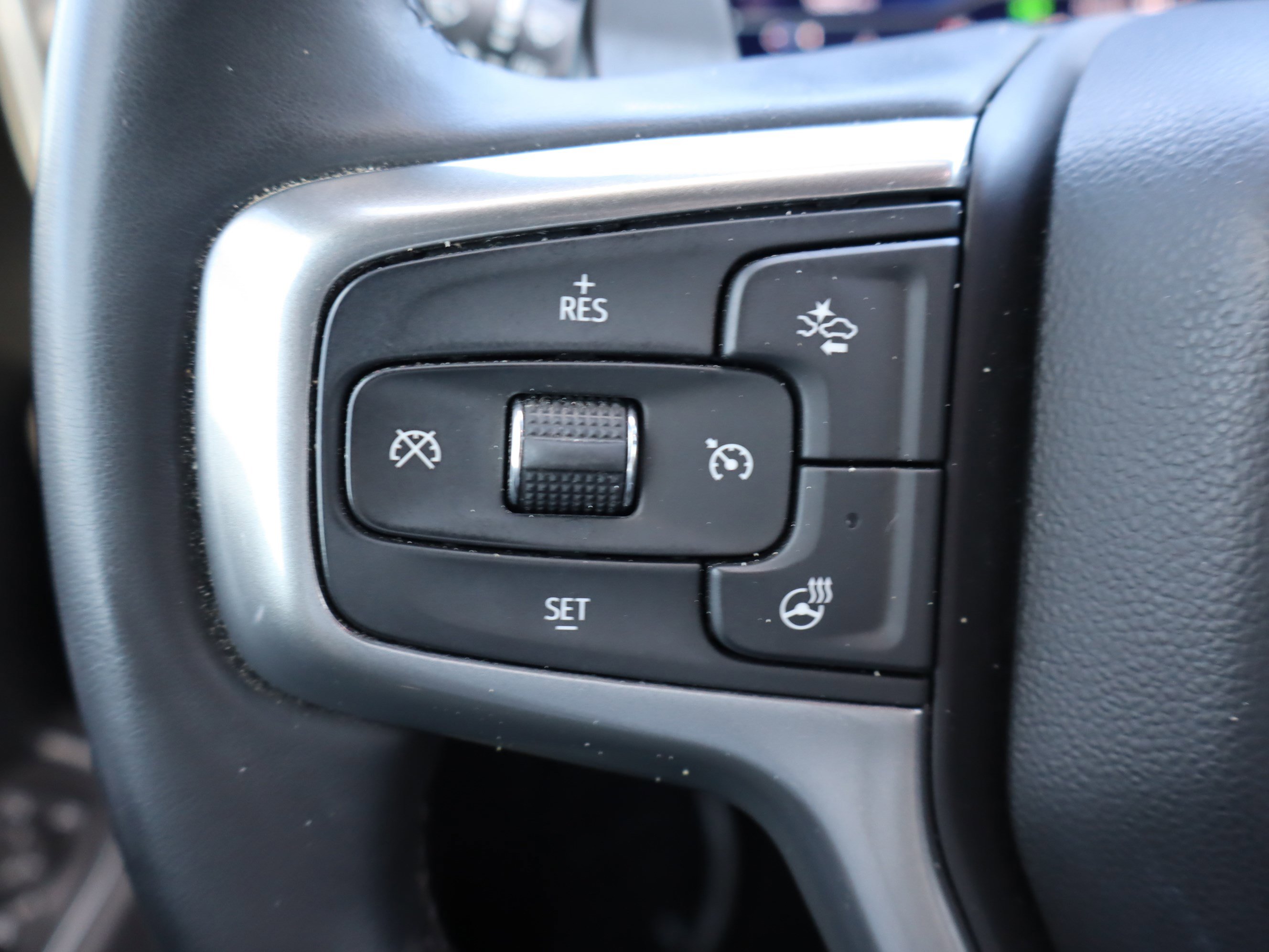 Certified 2025 Chevrolet Silverado 1500 LTZ w/ LTZ Premium Package image 21