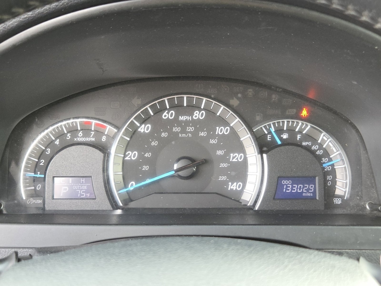 Used 2014 Toyota Camry SE image 25