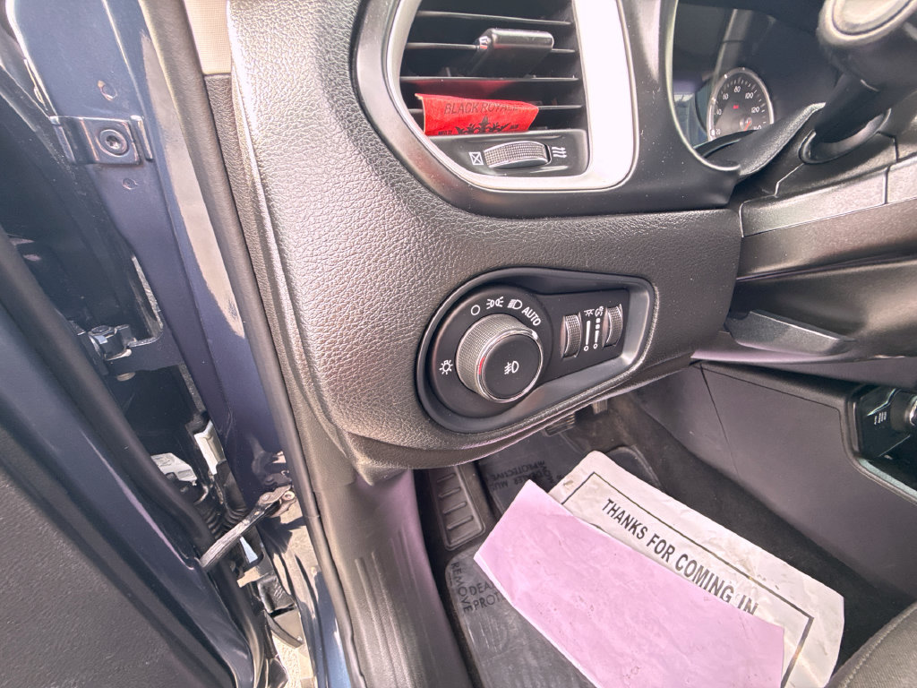 Used 2021 Jeep Renegade Latitude AWD/4WD image 15