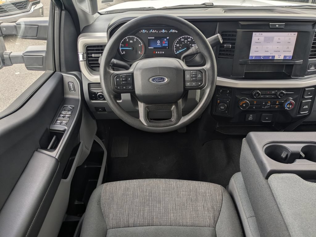 Used 2025 Ford F350 XLT AWD/4WD image 20
