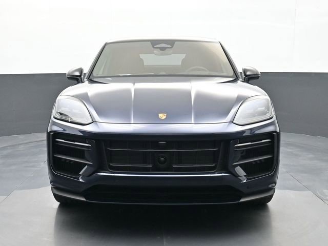 New 2026 Porsche Cayenne Turbo GT image 26