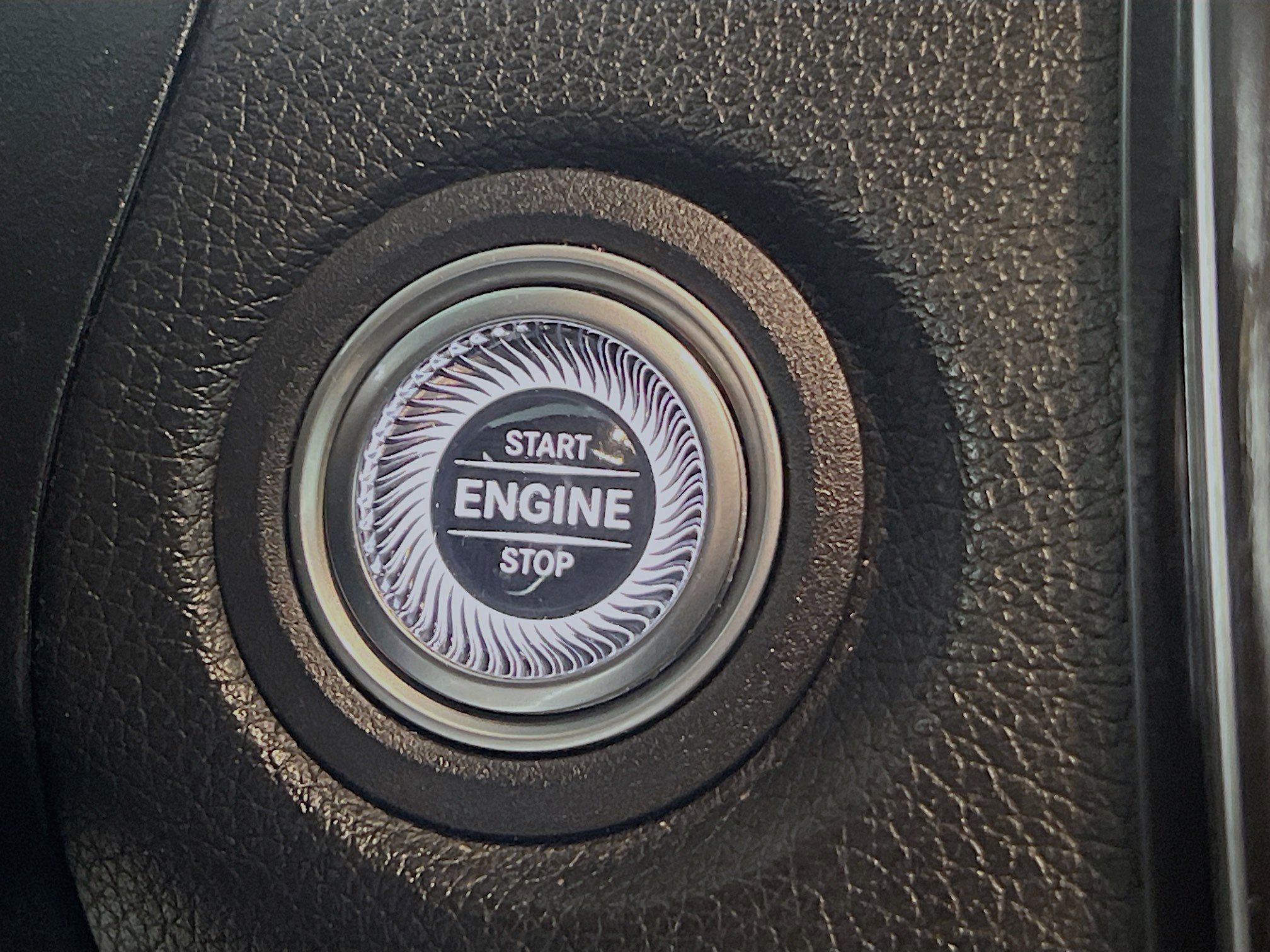 Used 2021 Mercedes-Benz GLC 300 image 23