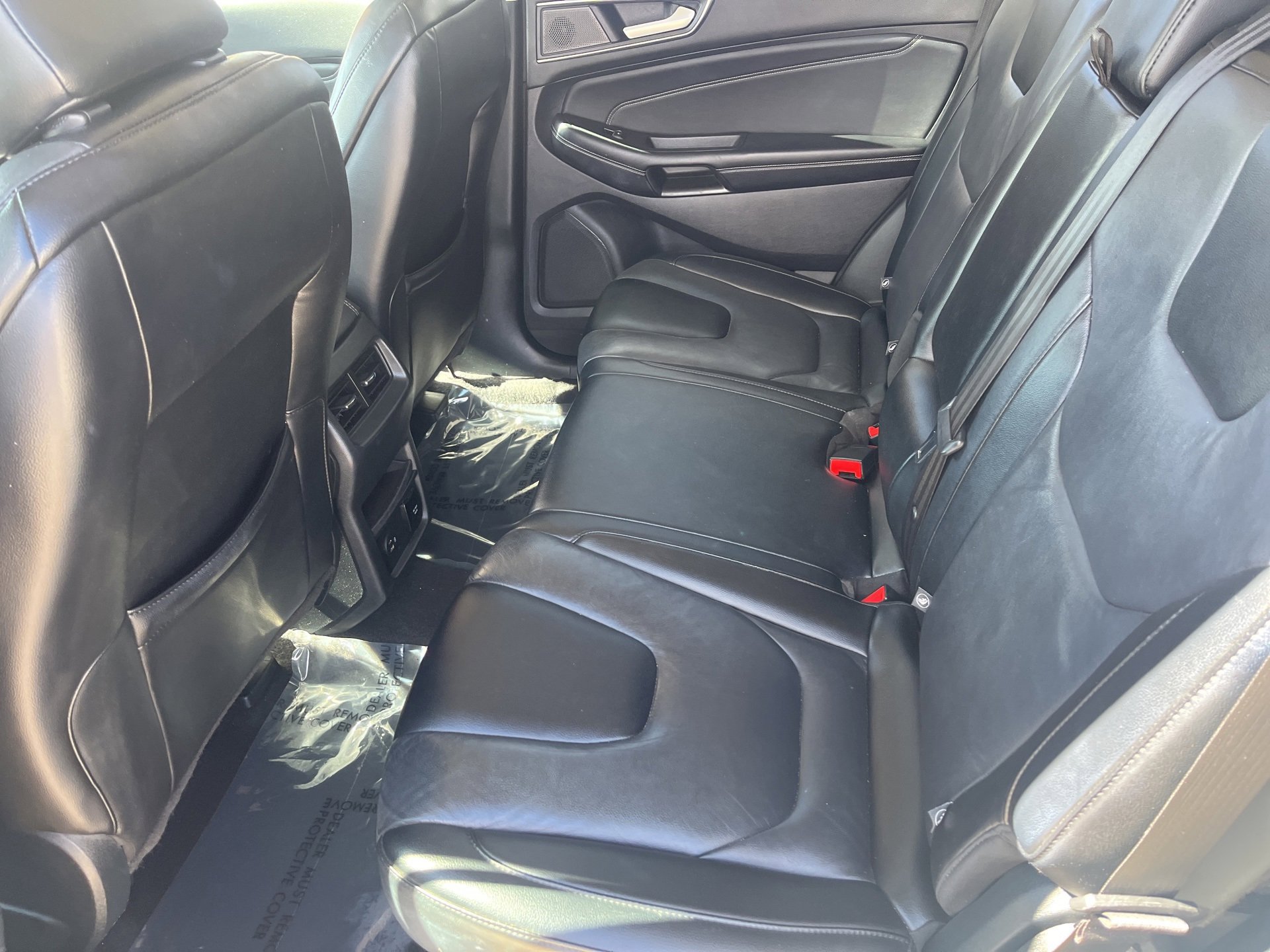 Used 2022 Ford Edge Titanium image 11