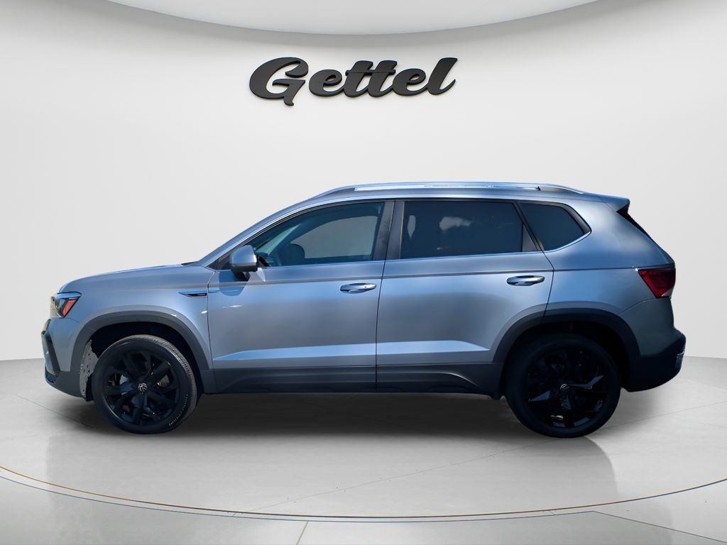 Used 2024 Volkswagen Taos SE image 8