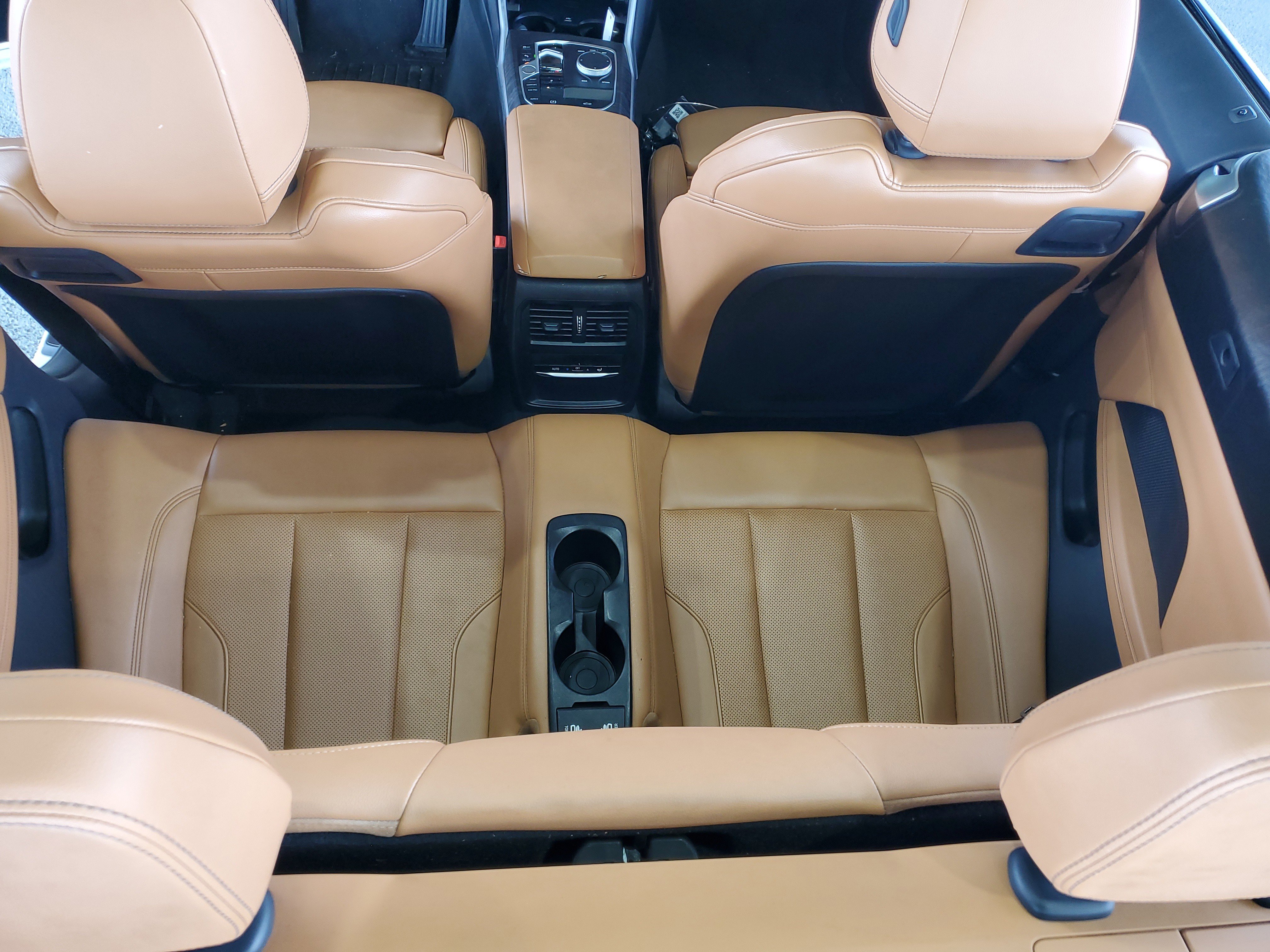 Used 2024 BMW 430i Convertible RWD image 11