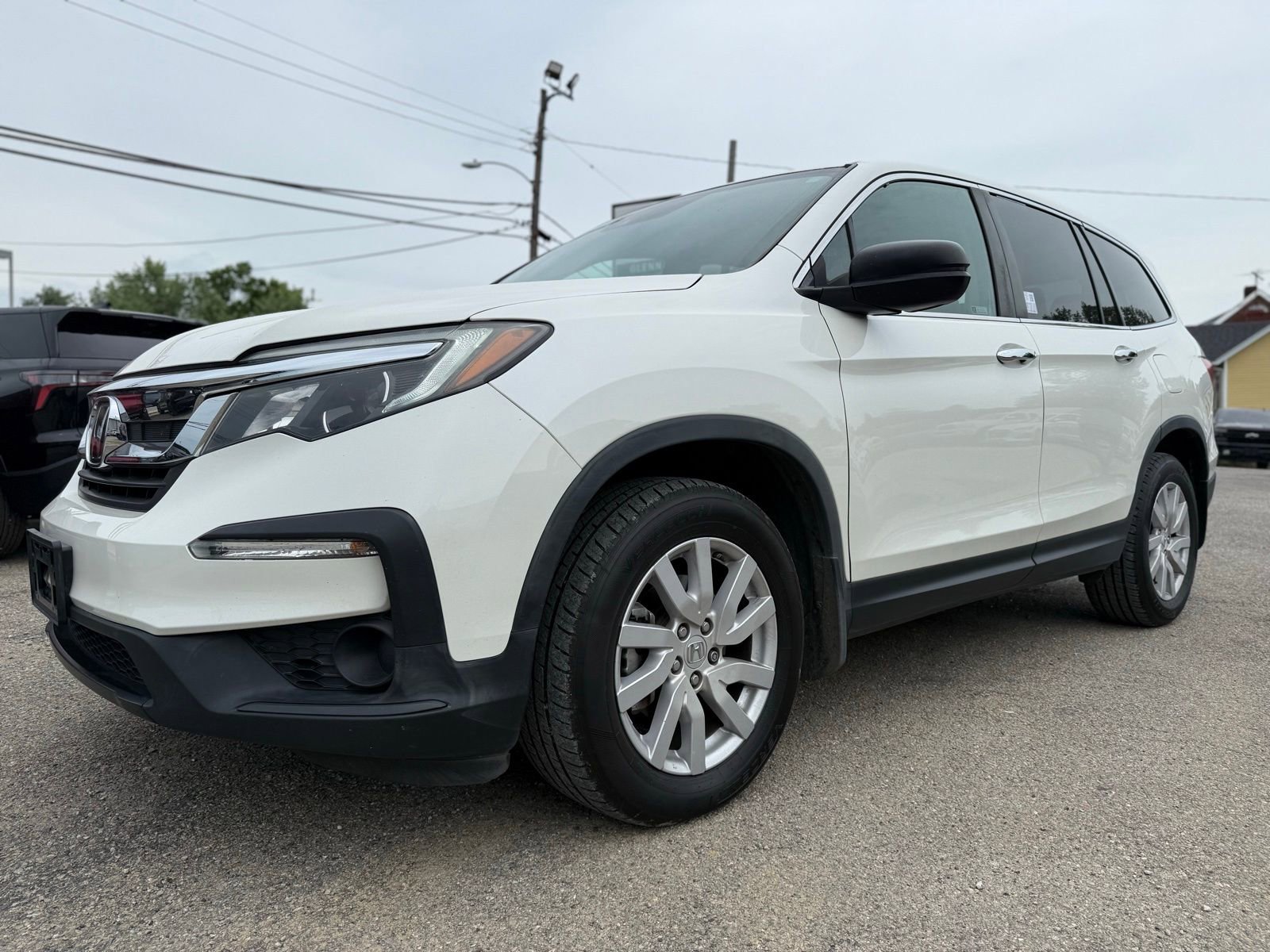 Used 2019 Honda Pilot LX image 2