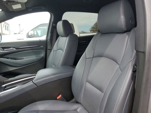 Certified 2023 Buick Enclave Essence FWD image 5