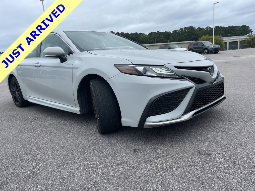 Used 2024 Toyota Camry XSE image 1